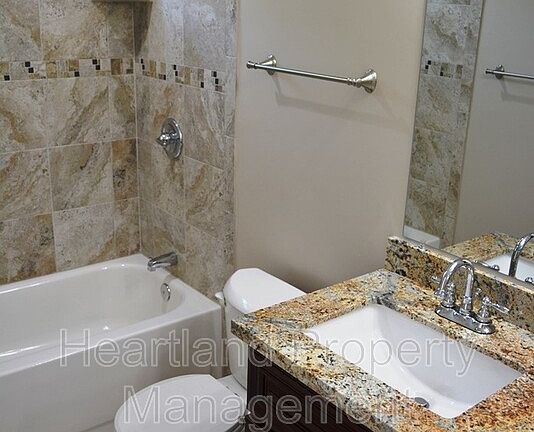 2nd image of 4590 Date Ave APT 3