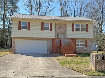 29 Lower Falls Ests, Saint Albans, WV, 25177