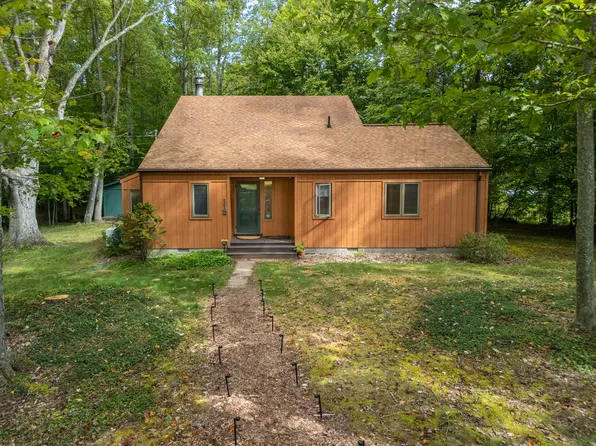 115 Orwell Ln, Beckley, WV 25801