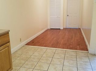 5341 Metropolitan Ave, Flushing, NY 11385