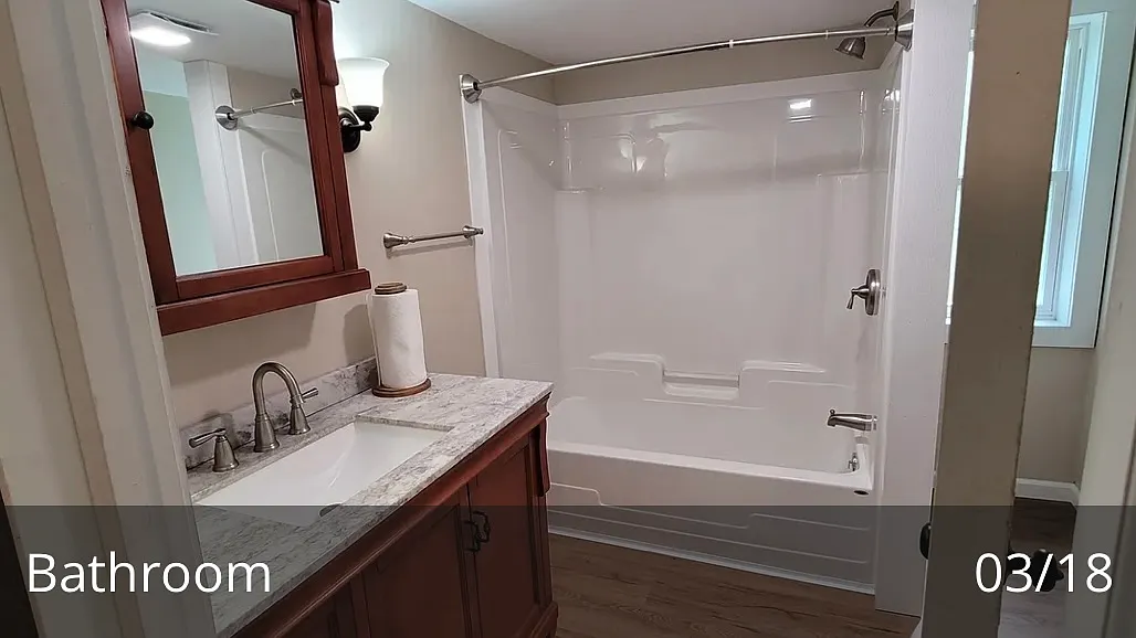 5 bed, 2392 sqft, $517 — Photo 4