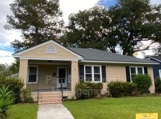 304 Columbus Dr, Savannah, GA 31405