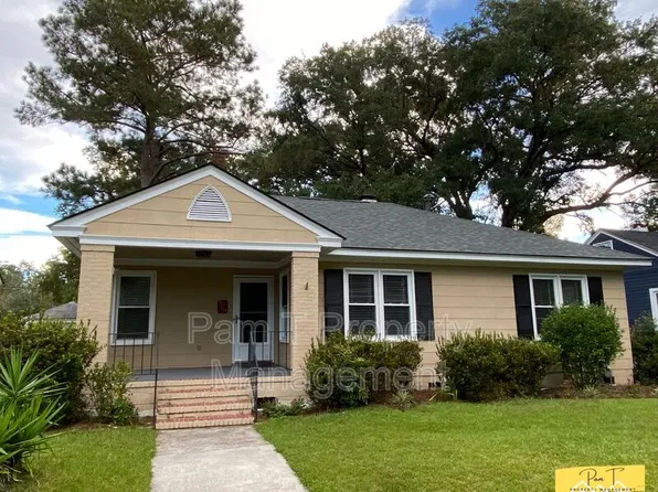 304 Columbus Dr, Savannah, GA 31405