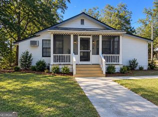 606 W 7th St, Alma, GA 31510