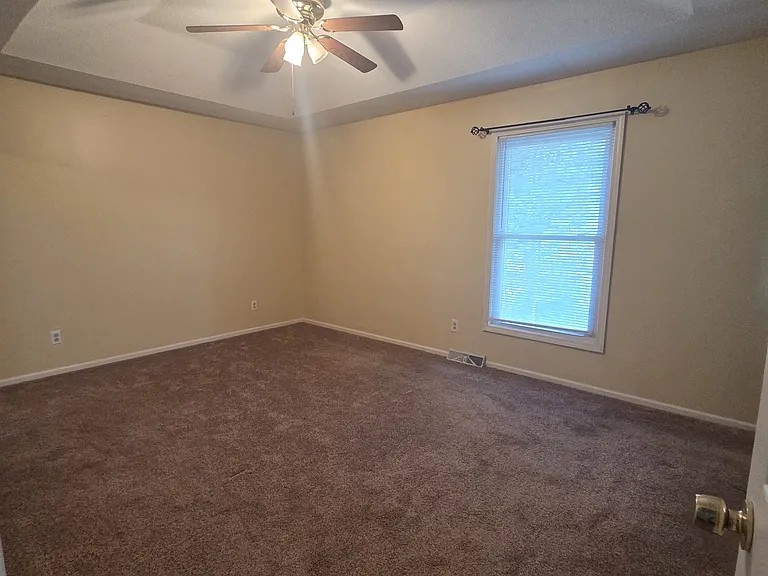 4801 Westport Dr — Photo 15