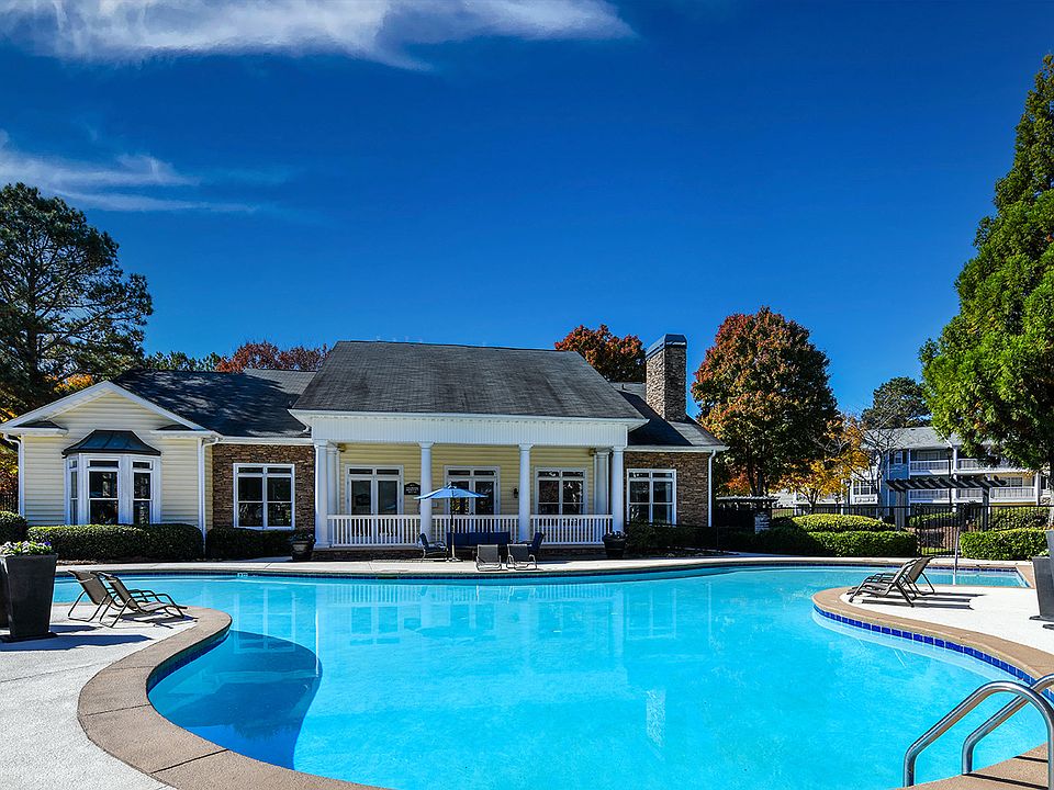1st image of 100 Highland Park Trl #735
