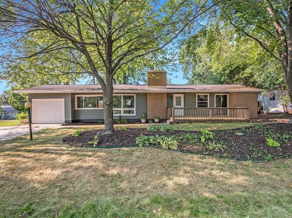 2709 Abigail St SE, Grand Rapids, MI 49506