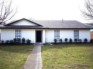 3630 Fieldcrest Dr, Garland, TX 75042