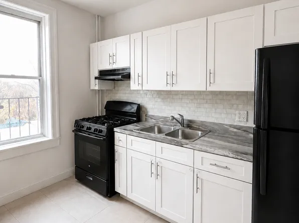 1360 Ocean Avenue image 1 of 5