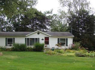 319 Rosehill Rd, Jackson, MI 49202