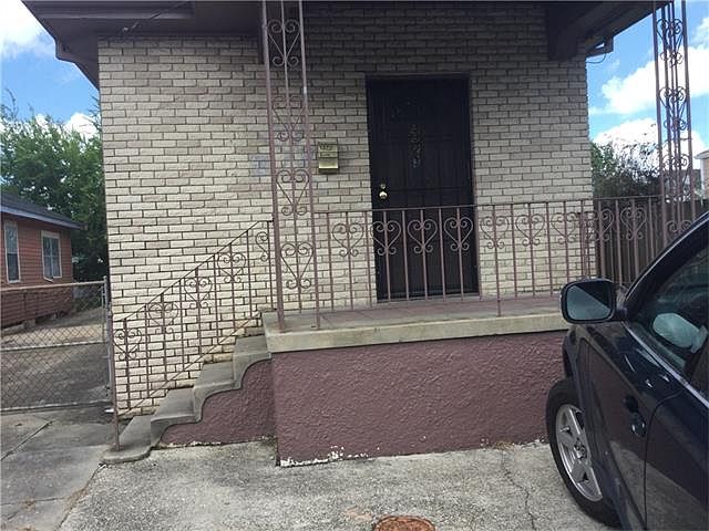 1st image of 3323 N Robertson St