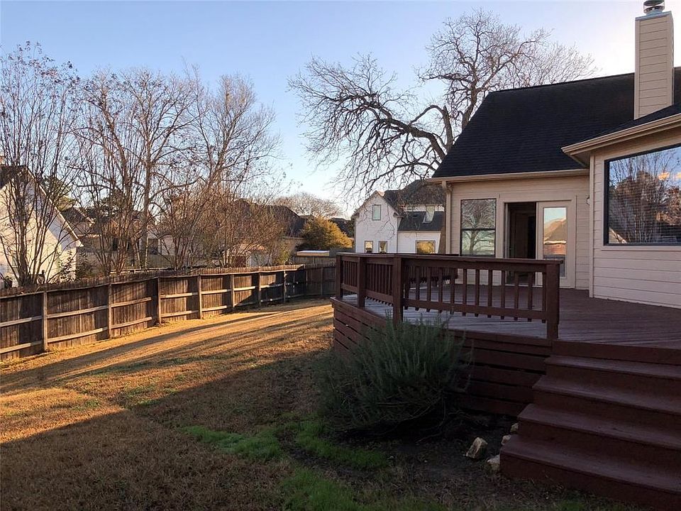1st image of 5430 Lakeshore Dr