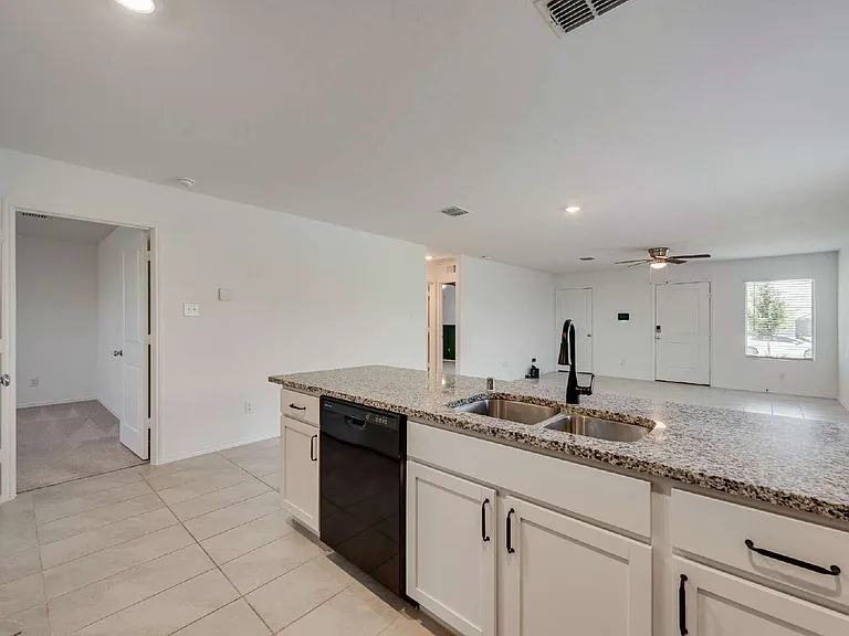 11846 Arkoma Dr — Photo 10