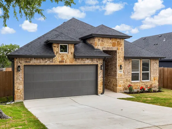 1613 Avenue D, Fort Worth, TX 76104