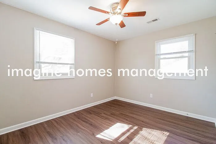3928 Belfast Ave — Photo 10