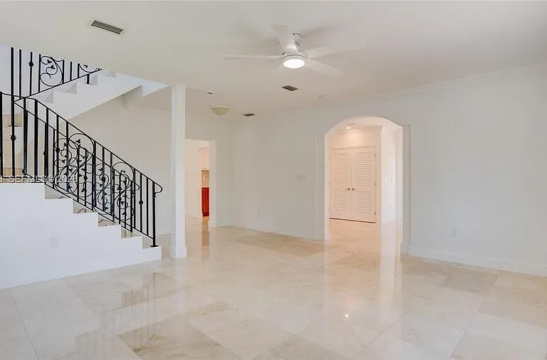 500 SW 51st Ct #1 — Photo 19