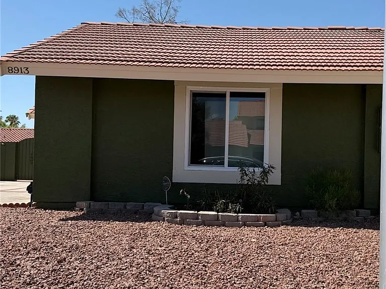 8913 Torcello Dr — Photo 2