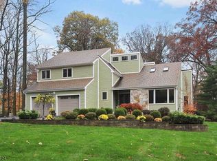 5 Kalman Ct, Warren, NJ 07059