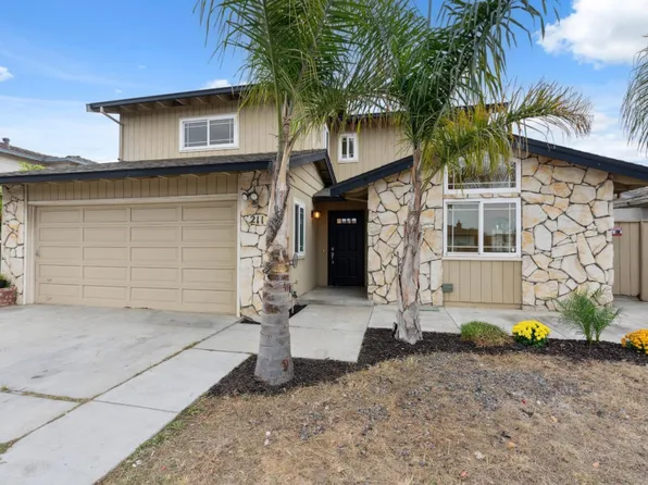 211 Massolo Ct, Salinas, CA 93907