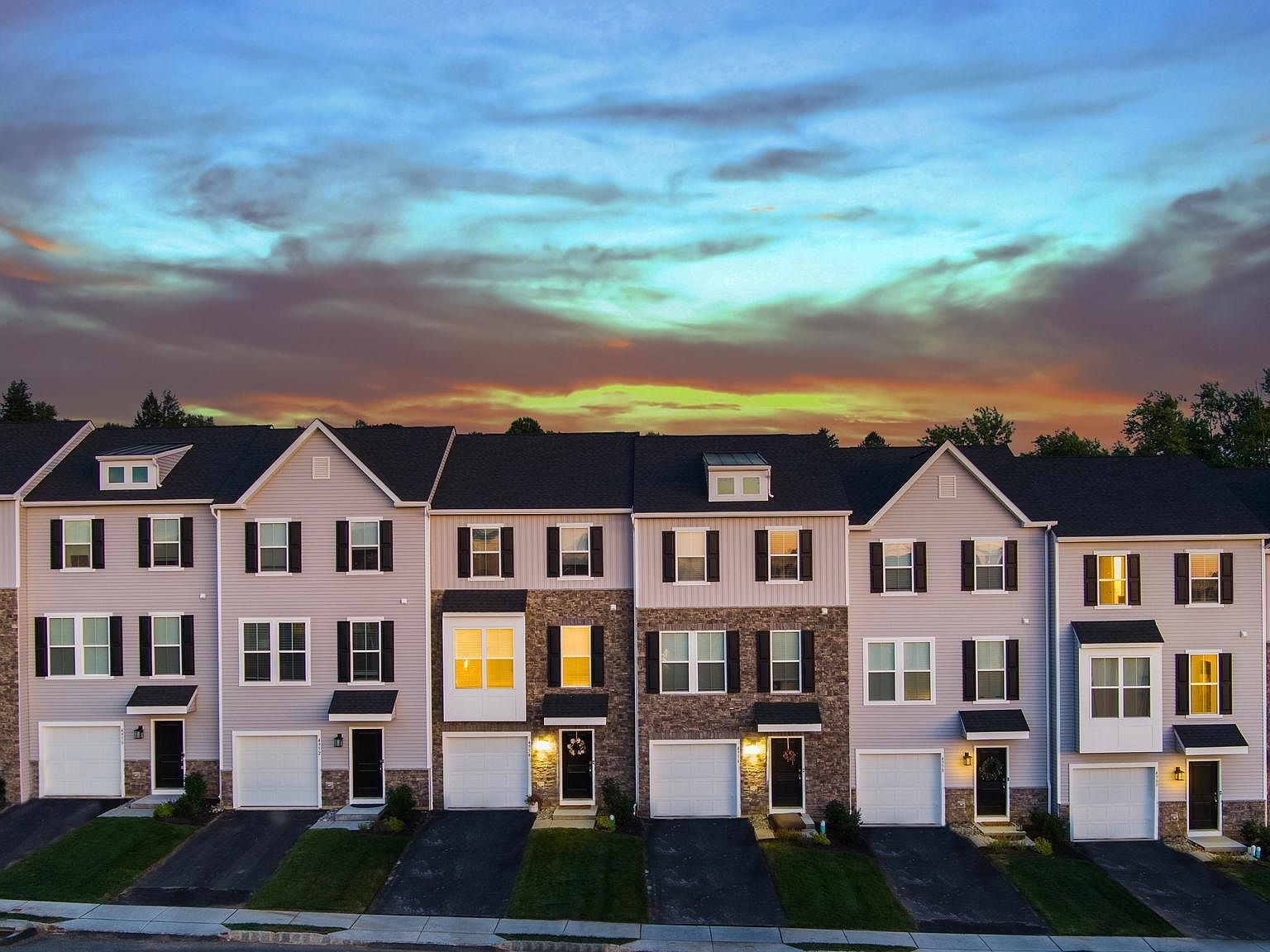 4906 Brookside Ct, Coopersburg, PA 18036 Zillow