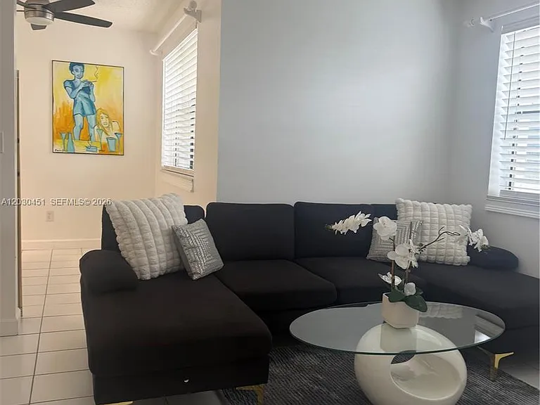 1390 Ocean Dr #302 — Photo 7