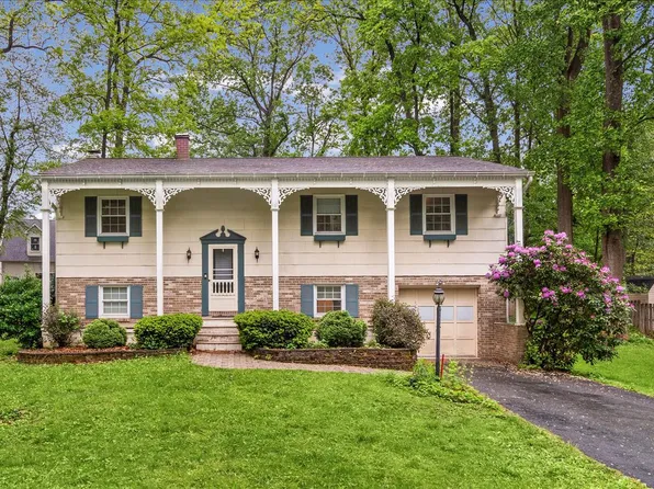 1512 Steeplechase Dr, Jarrettsville, MD 21084