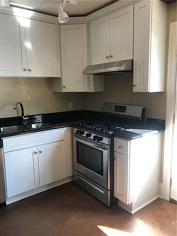 2 bed, 1.0 bath, 800 sqft, $1,645 — Photo 3