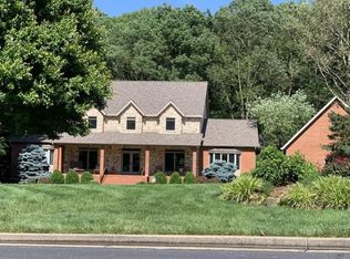 18 Rolling Ridge Ct, Jasper, IN 47546