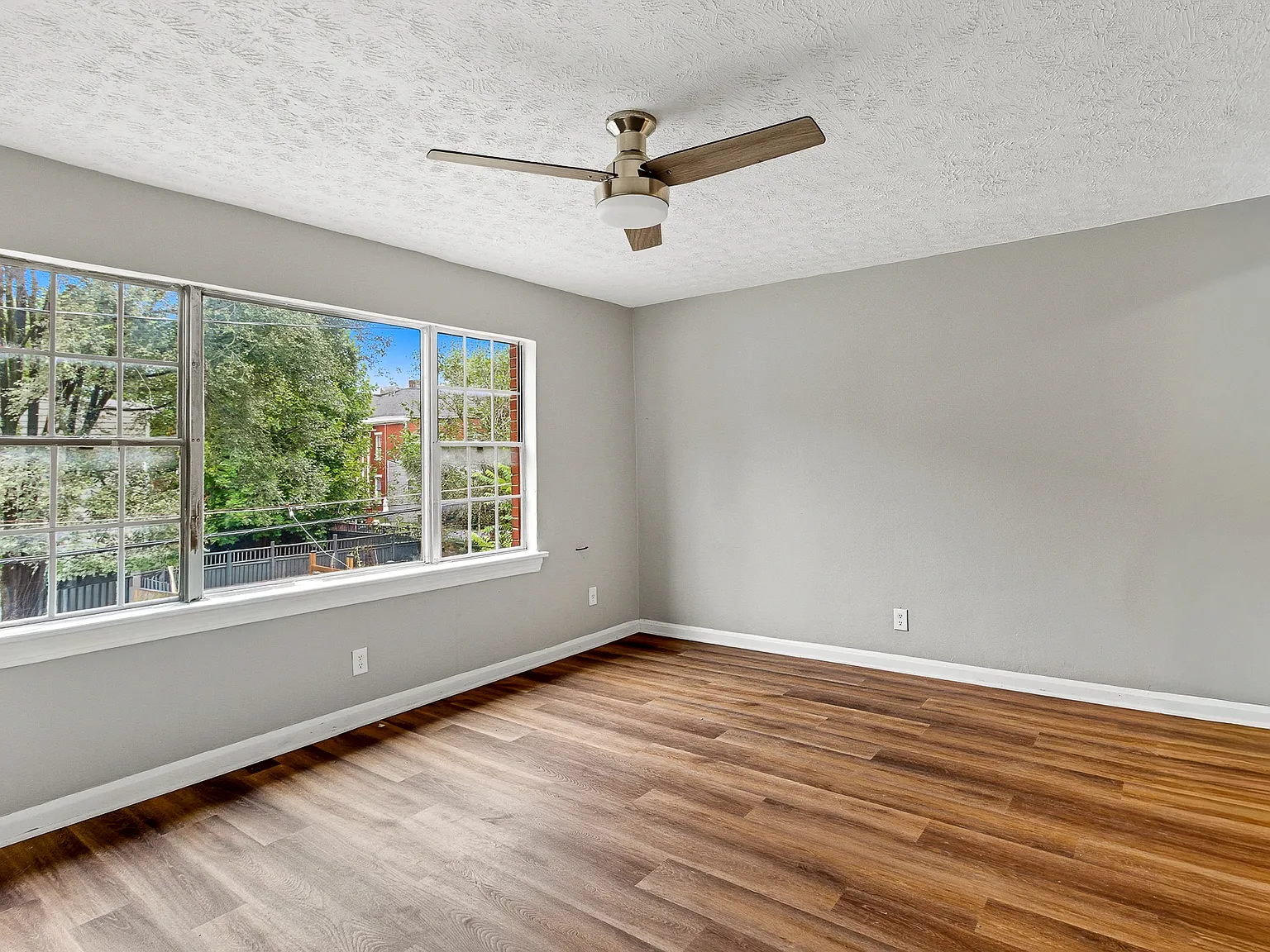 Studio, 500 sqft, $795 — Photo 3