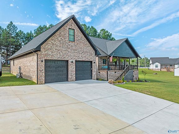 2nd image of 68 Pierce Rd