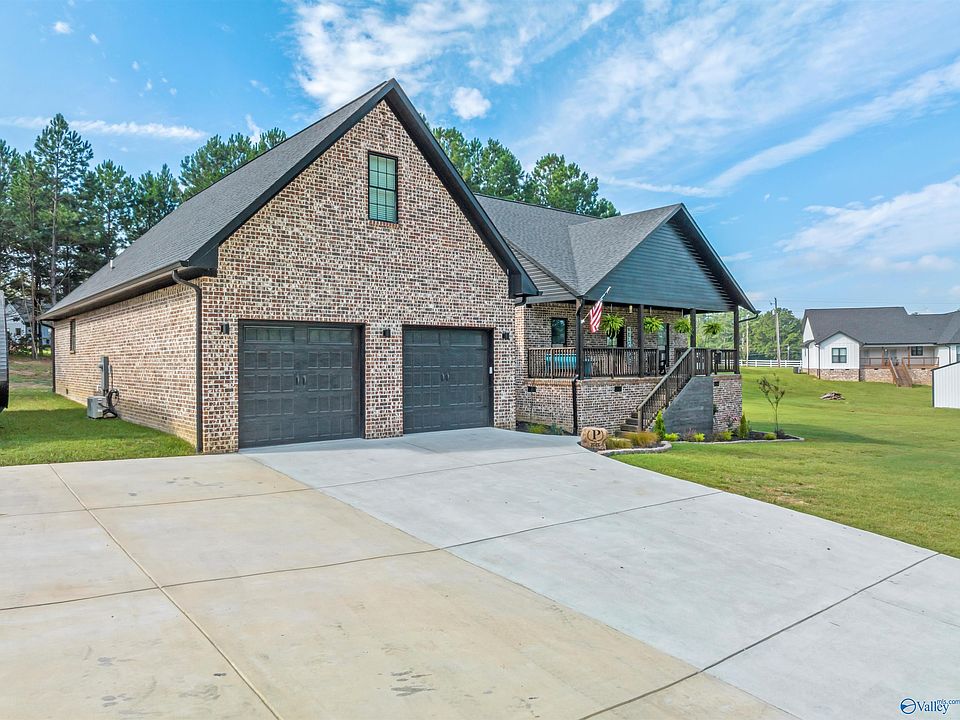 1st image of 68 Pierce Rd