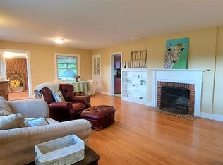 28 Covered Bridge Rd, Kents Store, VA 23084