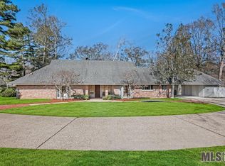 8119 Oakbrook Dr, Baton Rouge, LA 70810