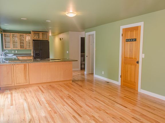5th image of 15622 154th Ave NE