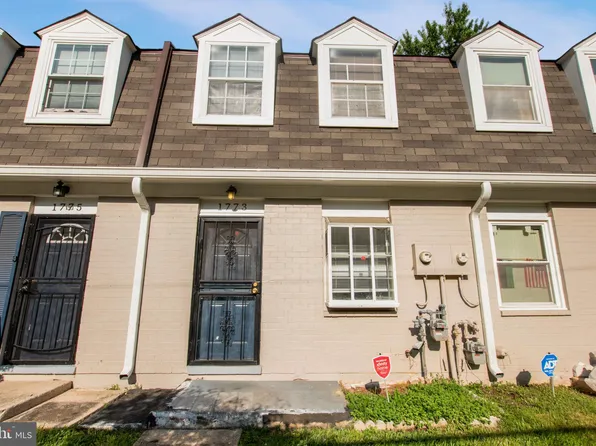 1773 Village Green Dr Unit Y-84, Landover, MD 20785