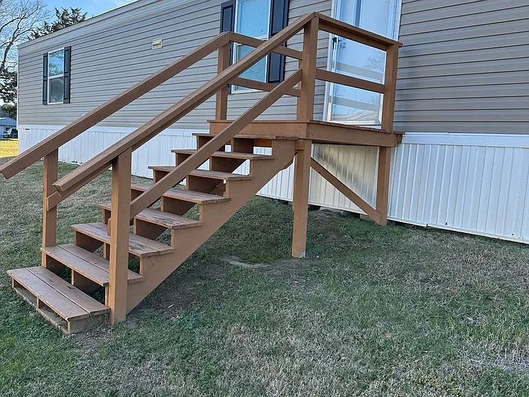 Hillside Mobile Home Park — Photo 2