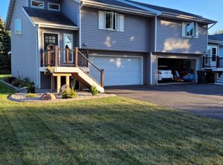 1575 Kuhle Dr #1575, Sun Prairie, WI