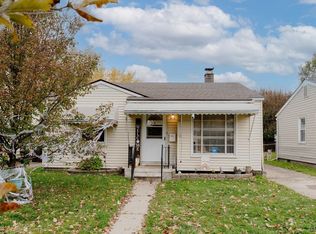 8898 Clippert St, Taylor, MI