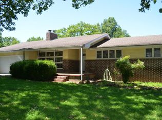 1224 Lou Ida Dr, Neosho, MO 64850