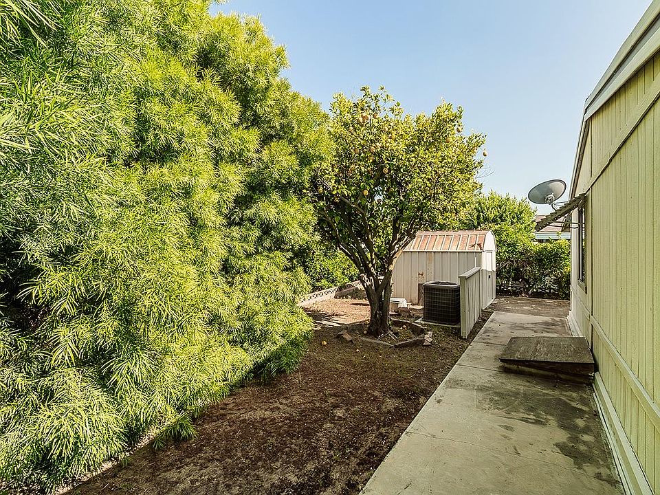 1300 W Olson Ave Reedley CA Zillow