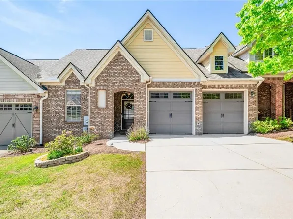 114 Stoneybrook Dr, Dahlonega, GA 30533