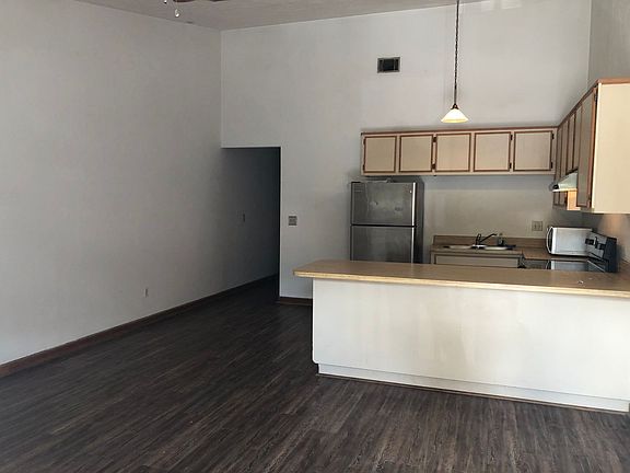 4th image of 307J Hayden Rd