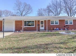16 Del Mar Dr, Springfield, IL 62703