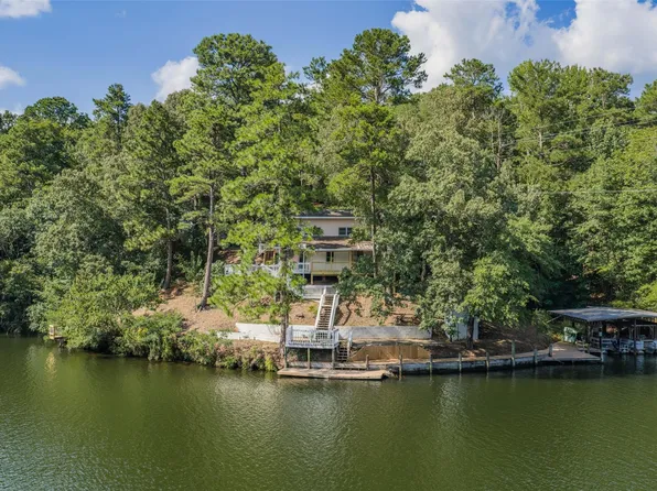 1880 Minnie Knight Rd, Titus, AL 36080