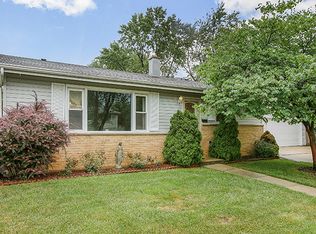 496 W Park Ave, Addison, IL 60101