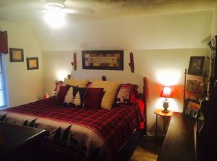 2737 Booth Rd APT B, Honolulu, HI 96813