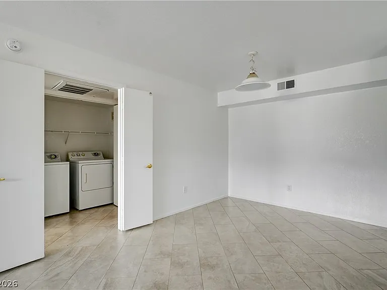 8101 W Flamingo Rd #1017 — Photo 9