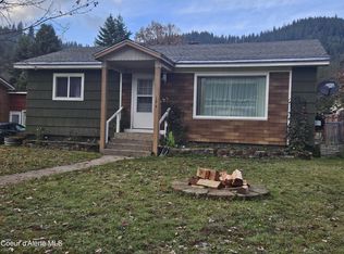106 W 5th St, Silverton, ID 83867