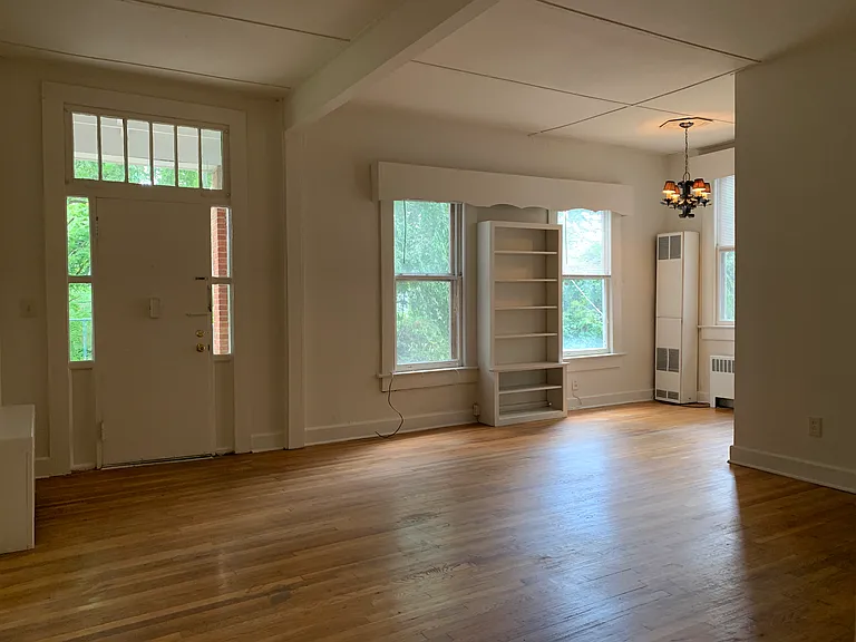 1225 Highland Ave #1 — Photo 3