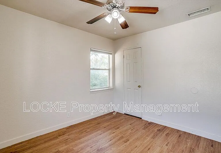 3419 S University Dr #D — Photo 9